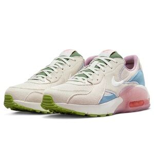 Nike AirMax Excee, W8.5